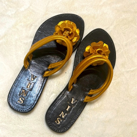 VINS ROSE TOP SLIPPERS - Picture 1 of 3